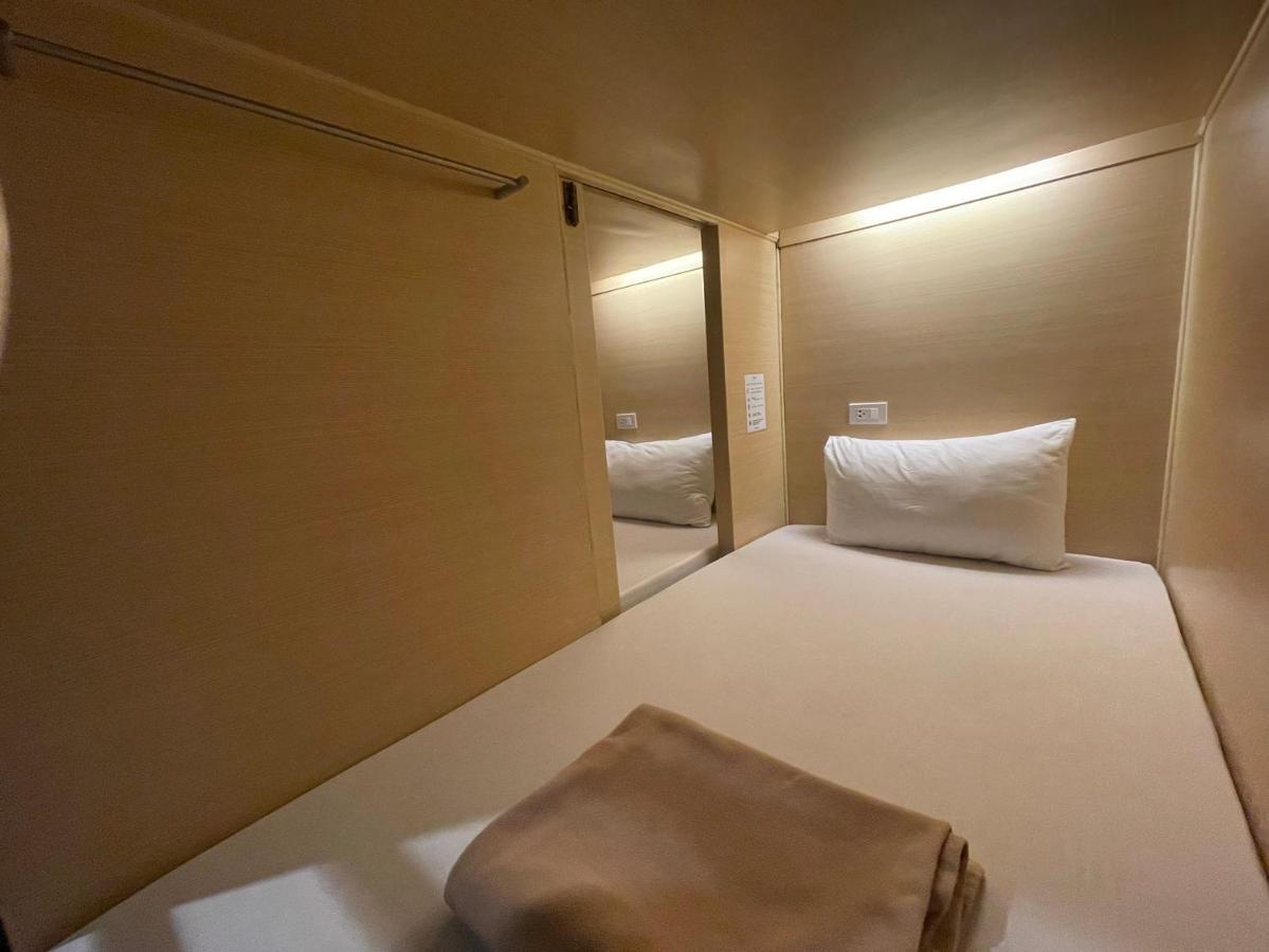 Ora Hostel Bangkok Luaran gambar