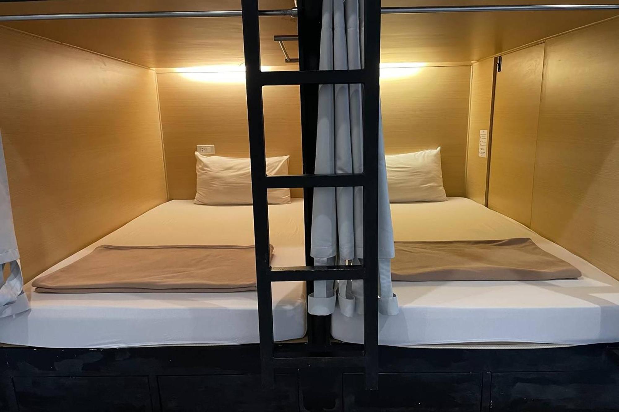 Ora Hostel Bangkok Luaran gambar